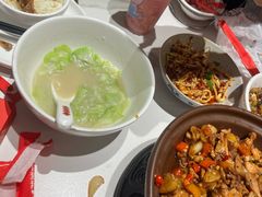 -味上湘菜馆(河马店)