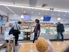-白玉兰食品(中山公园龙之梦店)