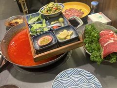 -楠小云·云南鲜菌·鲜牛自助火锅(九眼桥店)