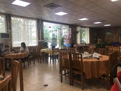 大堂-幽优农庄·森波拉特色本地农家菜