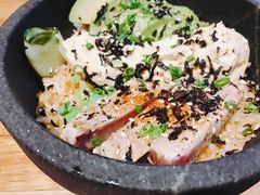 牛油果吞拿鱼石锅饭-ATLAS Kitchen 寰图厨房(雅居乐中心店)