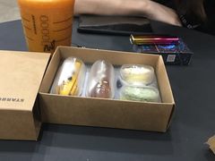 -星巴克(武汉江夏中百广场店)