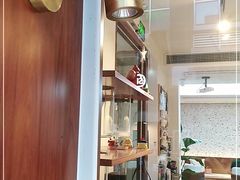 -Line 咖啡(石厦花园店)