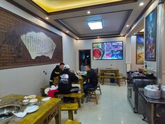 -乳仔牛牦牛汤锅 烤羊排(松潘古城店)
