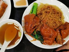 柱候牛腩捞粗面-丽的面家(多宝路店)