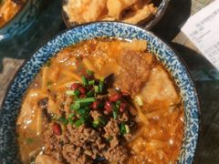 -粉家柳州螺蛳粉(杨宅路店)