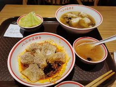 -八二小区抄手(龙湖上城天街店)