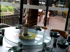 靠窗位-鹤庆人家·特色大理菜(羊仙坡店)