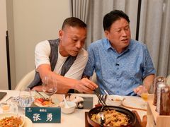 -品海楼·大连海胆锅贴馆(东港店)