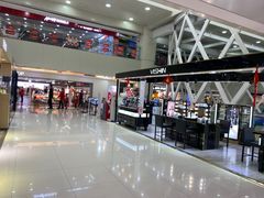 -鸿通城购物中心