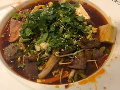 -成都你六姐·牛肉冒菜(城市集市合生汇店)