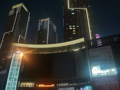 -日月光中心广场