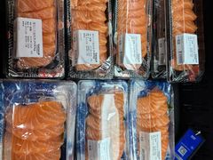 -七鲜超市(瑞虹天地太阳宫店)