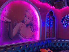 -UK派对KTV(日月广场店)