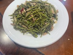 -蒙艾里民族传统菜蒙餐