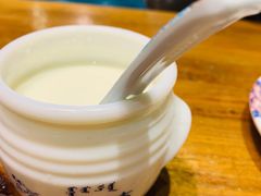-蒙亨·手把肉·蒙古包文化主题餐厅(天恒广场店)
