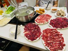 -黑山牛肉汤火锅(花城汇店)