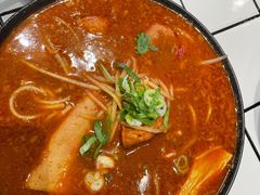 -肥汁米蘭香港米线(长宁来福士店)