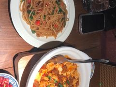 -肆海小川菜酒馆Wine Bistro (青年路店)