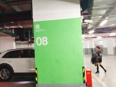 -梅赛德斯奔驰文化中心·停车场