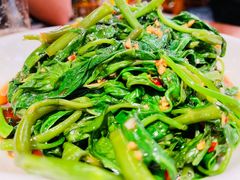 -益华家菜屋(世茂店)