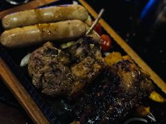 -鲨鱼美式餐厅酒吧Sharky