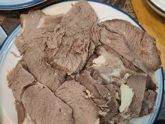 -乳仔牛牦牛汤锅 烤羊排(松潘古城店)