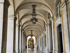 -商业广场(Praça do Comércio)