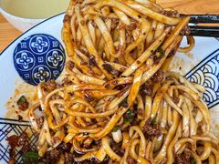 -杨伯英传统杂酱面