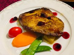 鹅肝配菠萝-92°C俄式厨房(中央大街店)