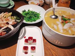 -粗茶淡饭·隐庐私厨(东亭店)
