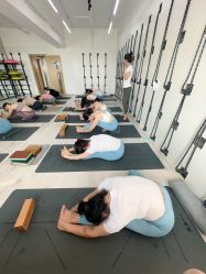 -OM瑜伽教练培训学院