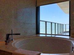 -舟山希尔顿酒店