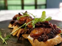 -La Mer Restaurant & Lounge