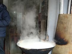 -云南大锅豆浆店