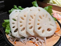 -湊湊火锅·茶憩(新中关购物中心店)