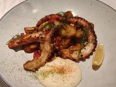 炭烤章鱼腿-LESCEDARS Brasserie Bistro香柏树
