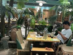 -春润大地海南椰子鸡(沙井京基百纳广场店)