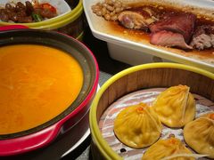 -蝴蝶里·粤菜·点心(滨江龙湖店)