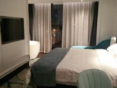 -悦致酒店(长沙黄兴路步行街南门口地铁站店)