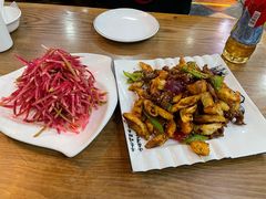 馕丁炒肉-西北朗益和穆斯林餐厅