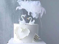 唯美天鹅蛋糕-咖咖熊蛋糕定制·蓝风车动物奶油