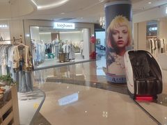 -吾悦广场(南京鼓楼店)