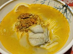 蟹粉黄鱼面-穿蒸引鲜·嗲记(正大广场店)