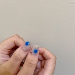 -花岐款式专研健康美甲沙龙