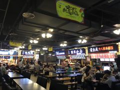 大堂-八一好吃街·高品美食广场