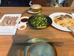 -贯贯吉·清真餐厅(浙江中路店)