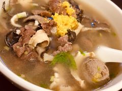 -潮镇老尾牛杂(环城西路店)
