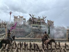 -七彩云南欢乐世界