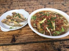 -小河无名面馆